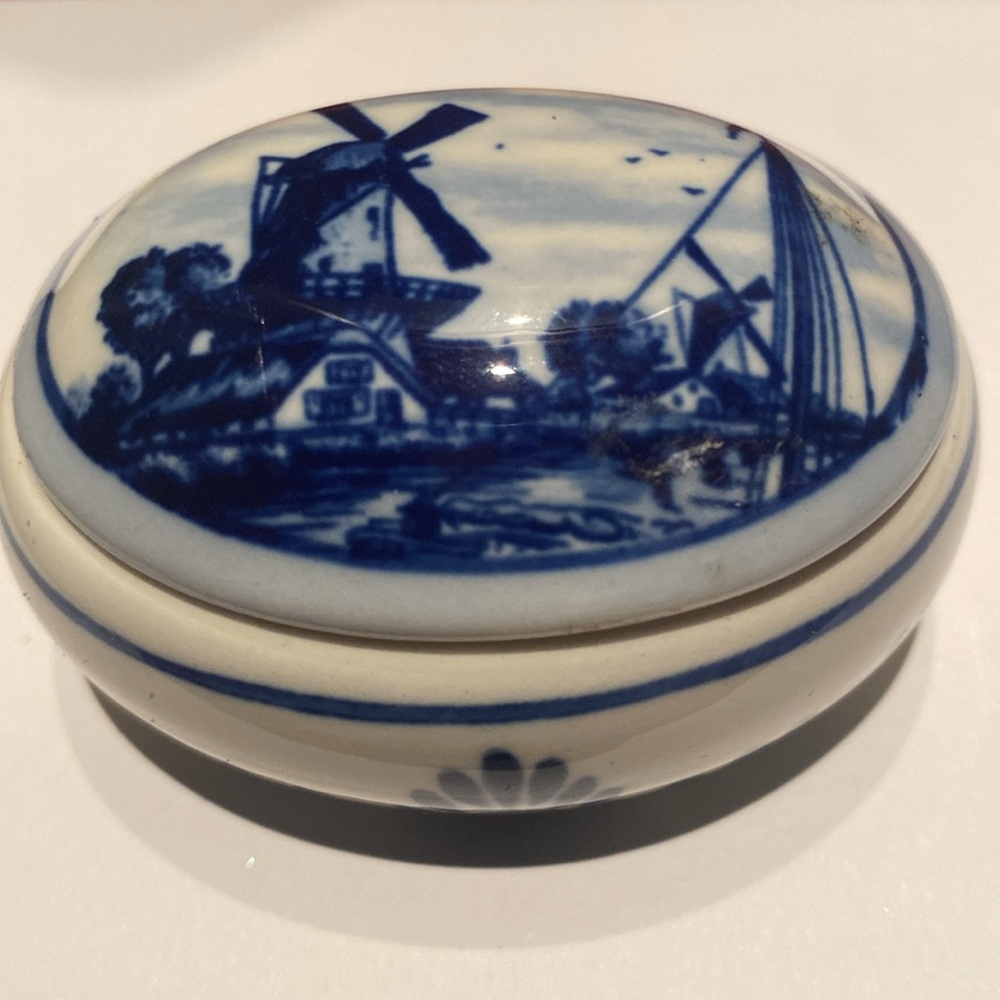 Delft Blue Hand Painted Oval Porcelain Box with Lid